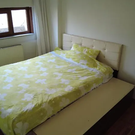 Apartment Luxury 3-bedroom